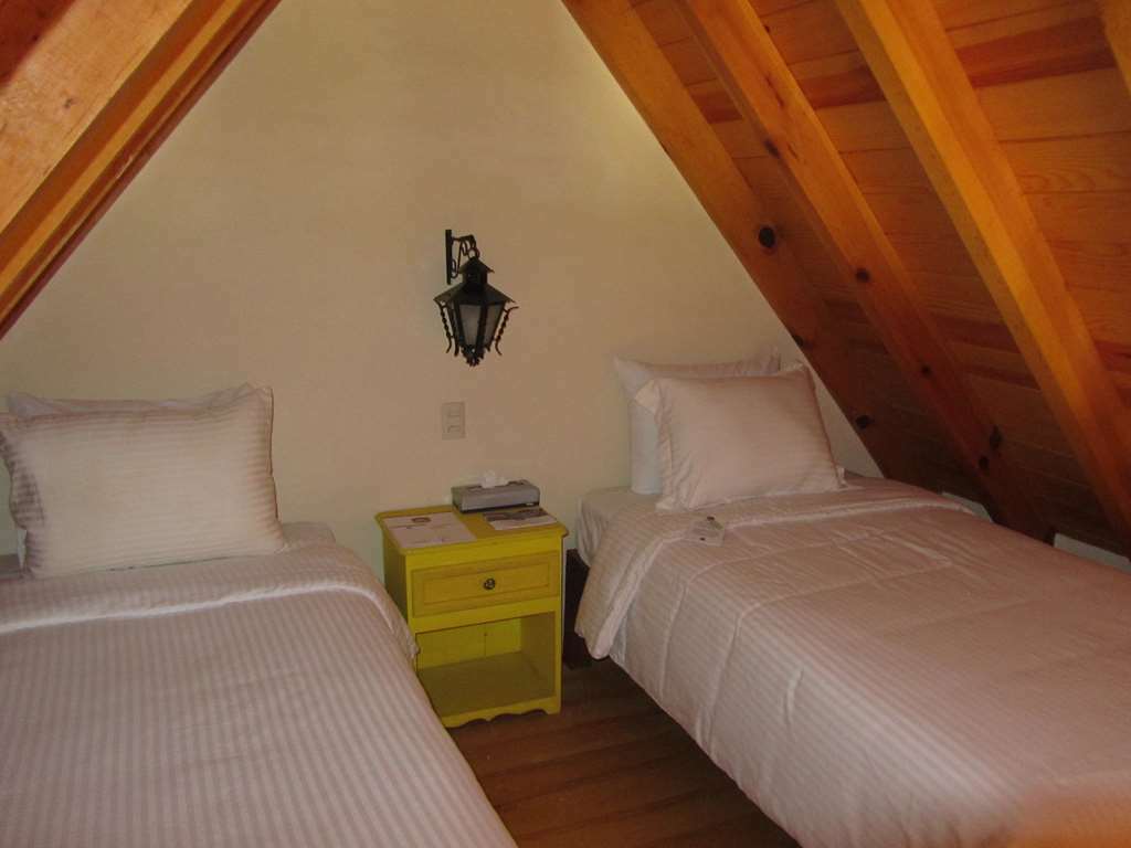 Cabanas Sierra Mazamitla Rum bild